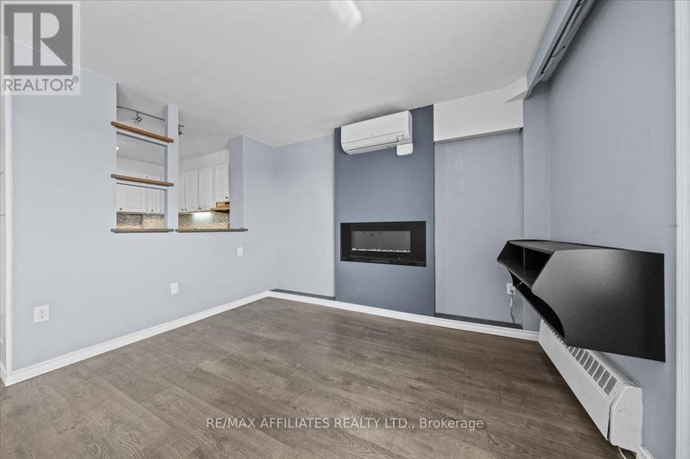 28841566/113-915-elmsmere-road/beacon-hill-south/ottawa/ontario/K1J8H8_20