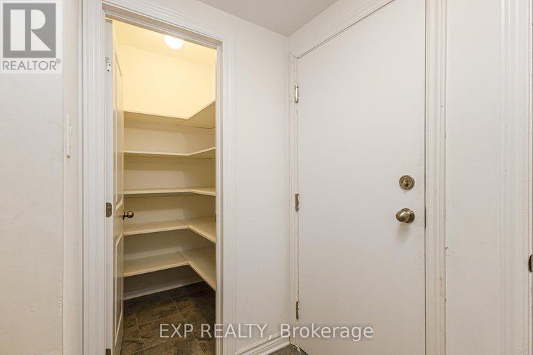 29383911/72-dun-skipper-drive/blossom-parkkemp-parkfindlay-creek/ottawa/ontario/K1X0E8_26