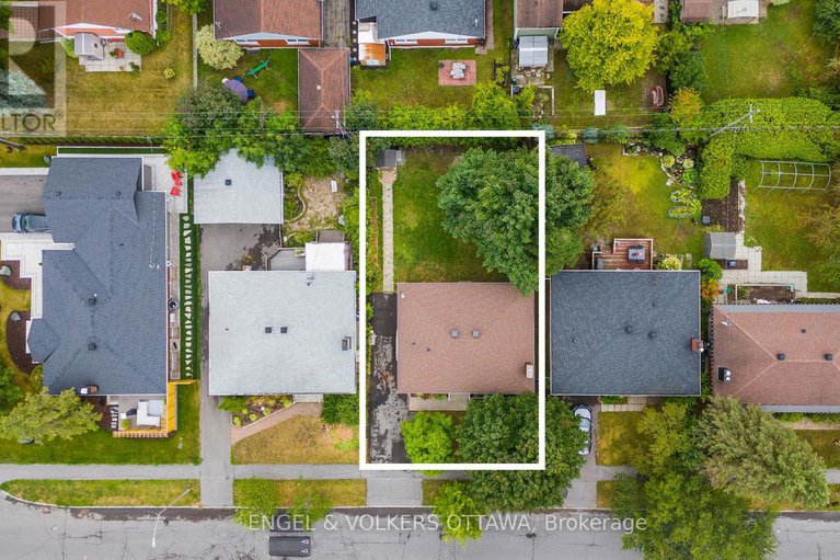 28805292/1941-haig-drive/elmvale-acres/ottawa/ontario/K1G2J9_30
