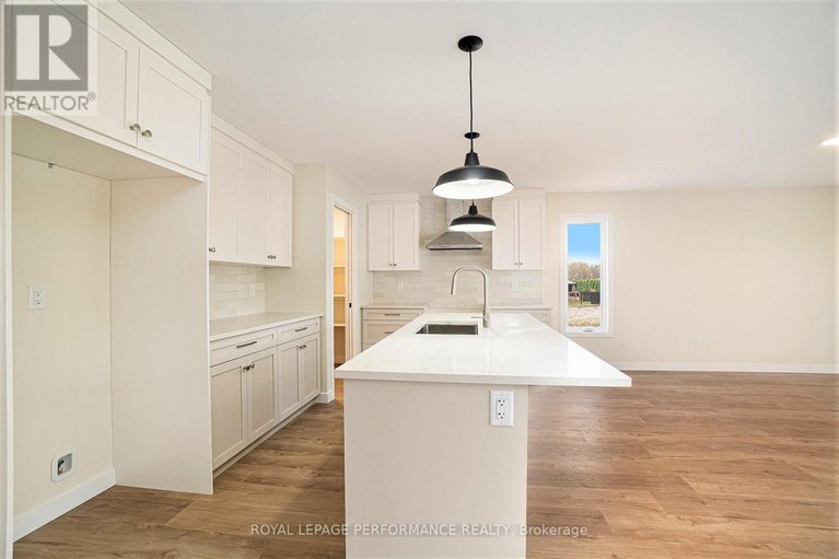 28760666/41-forrester-way/long-sault/south-stormont/ontario/K0C1P0_19