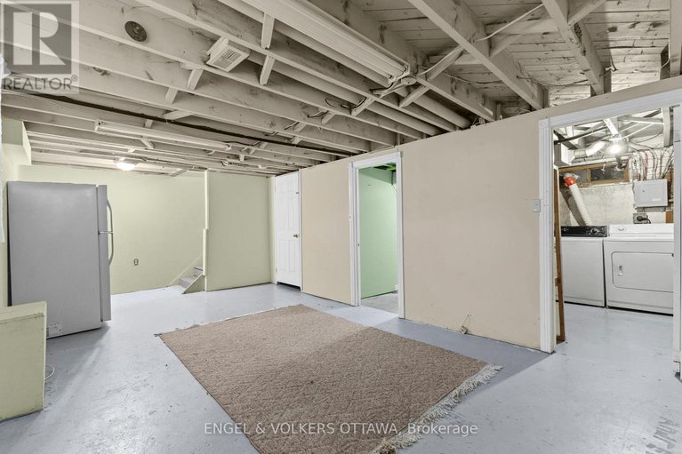 28992406/838-borthwick-avenue/castle-heightsrideau-high/ottawa/ontario/K1K2M8_27