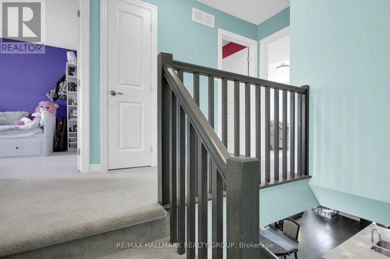 29049406/117-overberg-way/emerald-meadowstrailwest/ottawa/ontario/K2S0V9_24