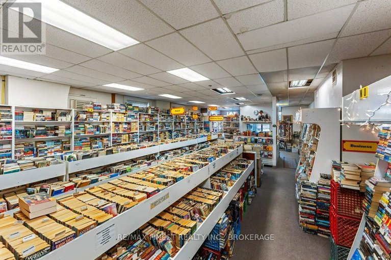 28419841/144-prescott-street/kemptville/north-grenville/ontario/K0G1J0_36