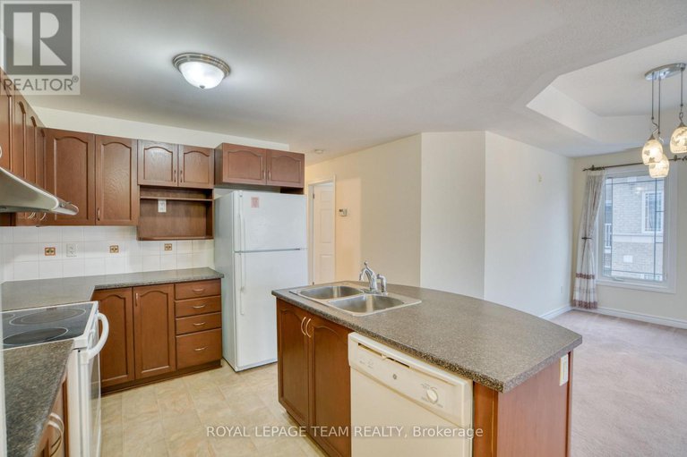 29240132/7-176-paseo-private/centrepointe/ottawa/ontario/K2G4N7_9