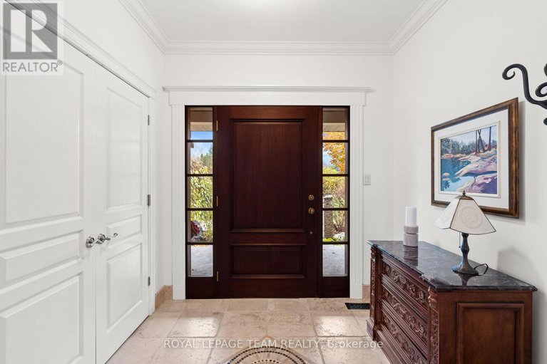 29096709/7-sara-court/fallowfield/ottawa/ontario/K2R1E2_7