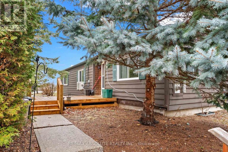 29619263/235-poole-street/mcnabbraeside-twps/mcnabbraeside/ontario/K7S1J1_14