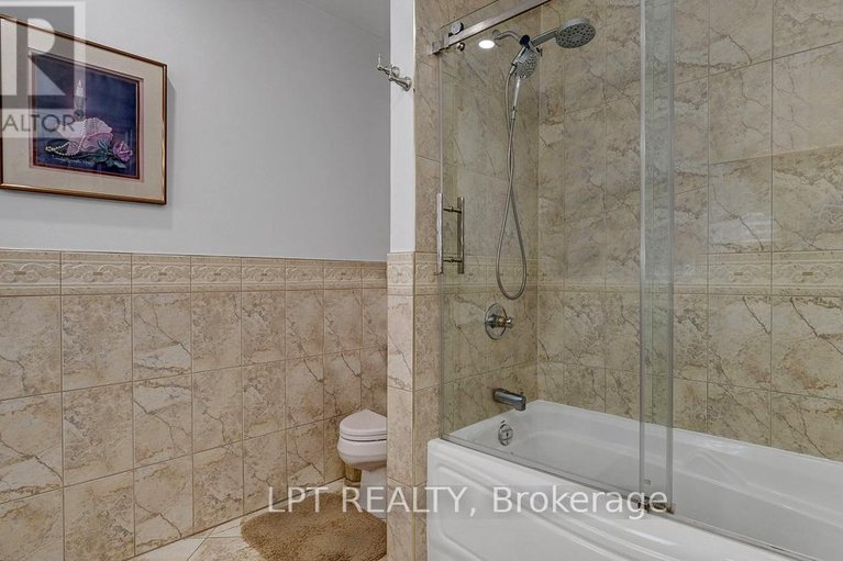 29603325/624-pleasant-park-road/playfair-park/ottawa/ontario/K1H5N5_33