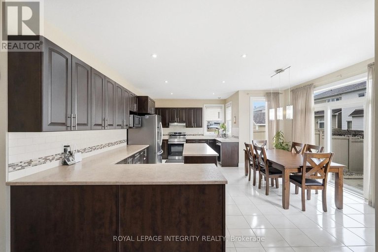 29613579/408-nestleton-street/avalon-east/ottawa/ontario/K4A0W3_12