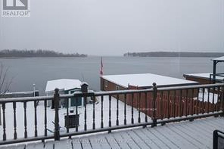 29605196/6803-st-louis-point-road-s/south-glengarry-charlottenburgh-twp/south-glengarry/ontario/K0C2E0_3