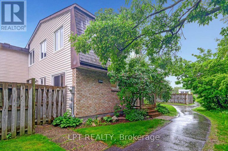 28412774/236-3310-southgate-road/south-keys/ottawa/ontario/K1V8X4_3