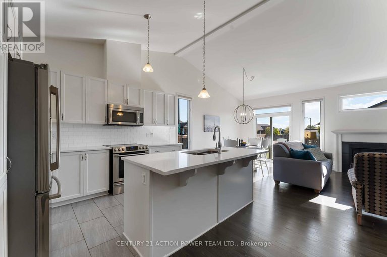 28872546/222-cedarstone-street/richmond/ottawa/ontario/K0A2Z0_6