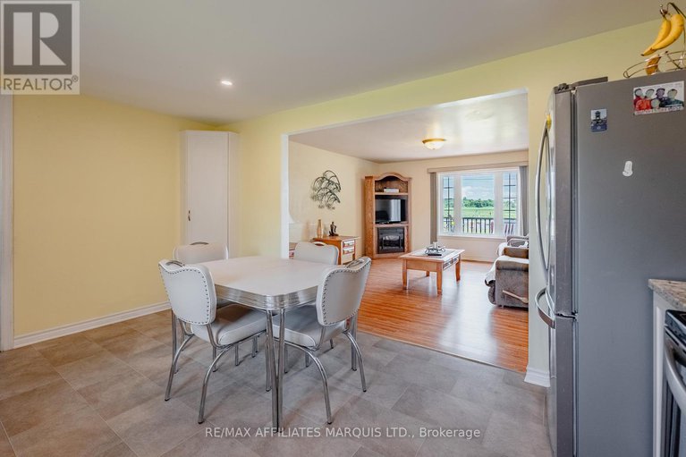 28606339/5058-johnson-road/south-glengarry-charlottenburgh-twp/south-glengarry/ontario/K0C2J0_17