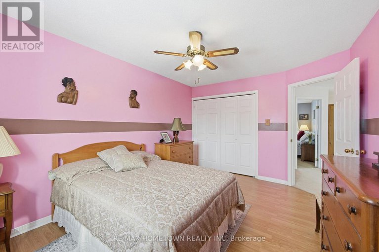 29430737/12-fairholme-drive/south-dundas-williamsburgh-twp/south-dundas/ontario/K0C1X0_29