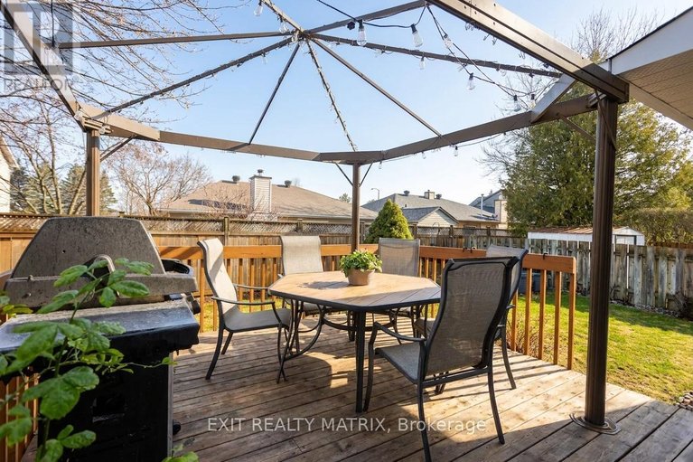 29636686/555-apollo-way/fallingbrookpineridge/ottawa/ontario/K4A1V1_39