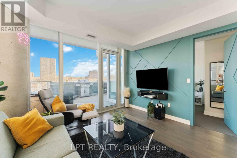 28356042/307-111-champagne-avenue-s/west-centre-town/ottawa/ontario/K1S5V3_13