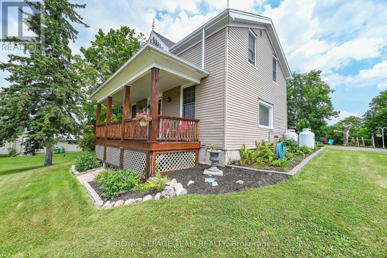 28601019/81-york-street/lanark-highlands-lanark-village/lanark-highlands/ontario/K0G1K0_3