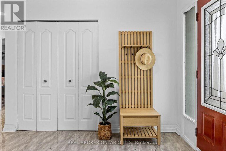 29617137/5400-osgoode-main-street/osgoode/ottawa/ontario/K0A2W0_5