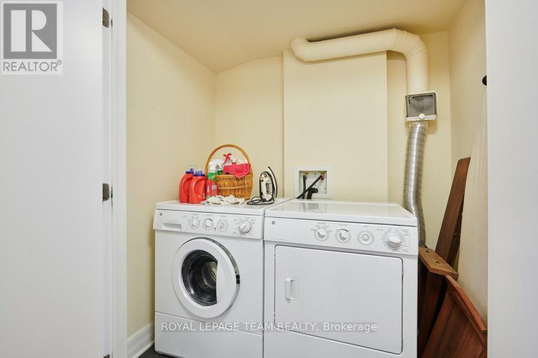 28815595/7-775-richmond-road-n/woodroffe/ottawa/ontario/K2A0G7_12