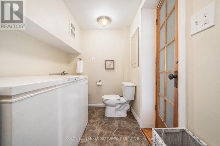 28932612/3215-drummond-con-8a-concession/drummond-n-elmsley-drummond-twp/drummondnorth-elmsley/ontario/K0G1A0_11