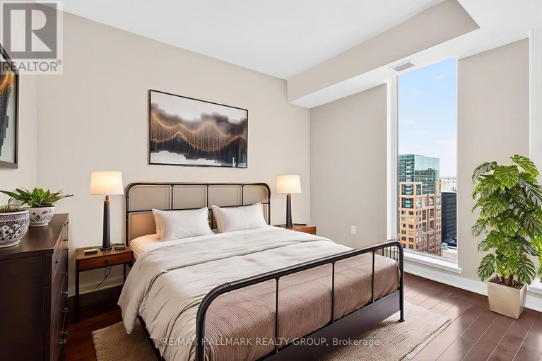 29572527/2104-179-metcalfe-street/ottawa-centre/ottawa/ontario/K2P1P7_23