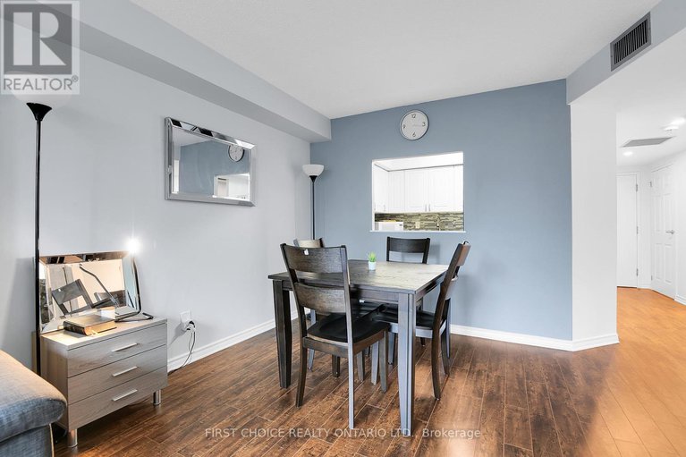 28928052/303-1500-riverside-drive/riverview-park/ottawa/ontario/K1G4J4_12