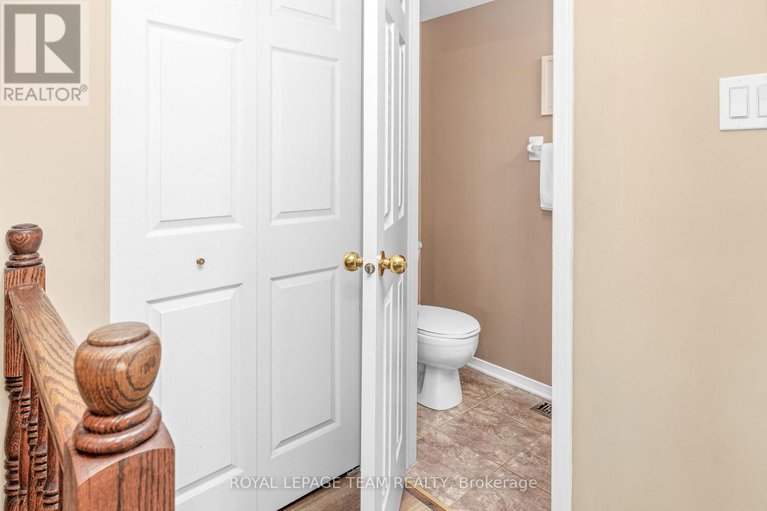 29460826/147-wharhol-private/westcliffe-estates/ottawa/ontario/K2H1G5_26