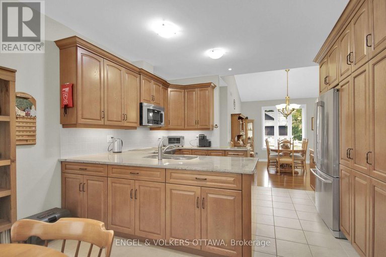 28712729/103-magnolia-way-e/north-grenville-twp-kemptville-south/north-grenville/ontario/K0G1J0_13