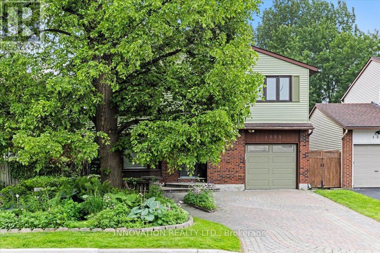 28436166/1553-marcoux-drive/bilberry-creekqueenswood-heights/ottawa/ontario/K1E2K5_2