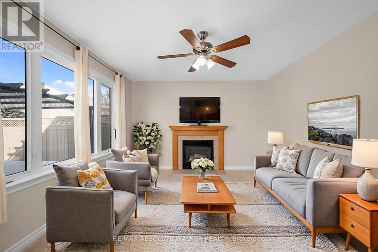 29397821/56-vermont-avenue/barrhaven-east/ottawa/ontario/K2G6M1_5