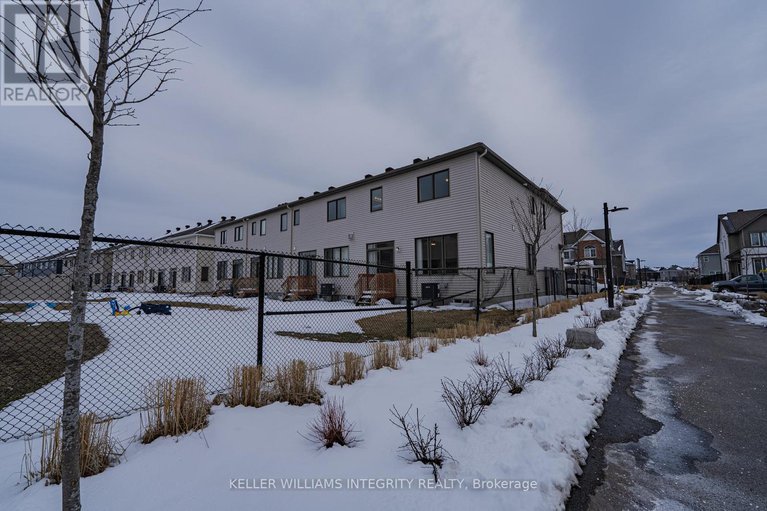28163335/815-regulus-ridge/half-moon-bay/ottawa/ontario/K2J6S8_36