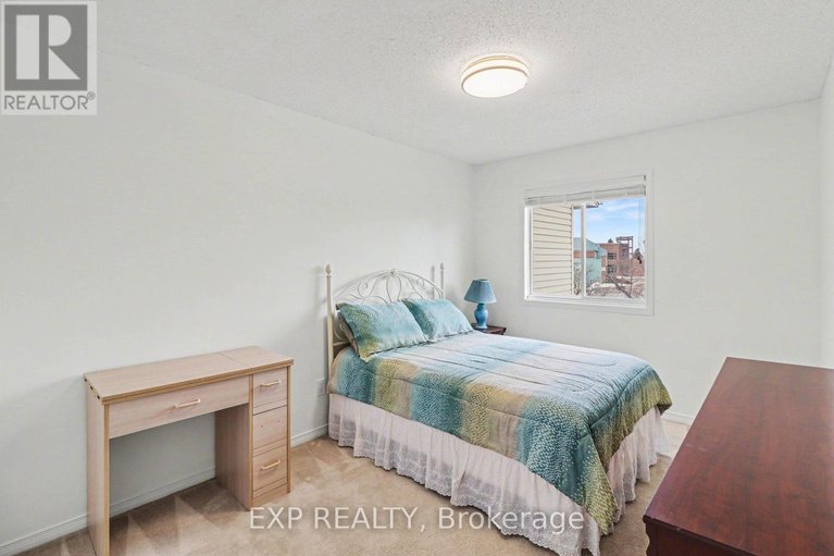 29541383/1504-duplante-avenue/fallingbrookpineridge/ottawa/ontario/K4A3Y8_26