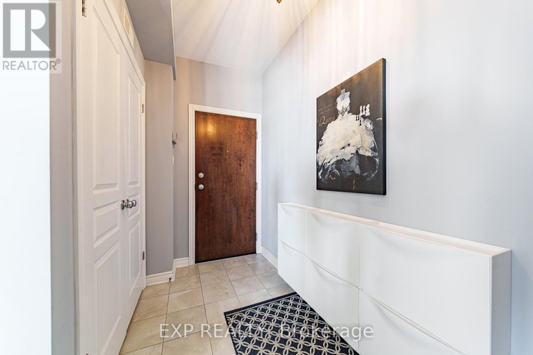 29655942/e-67-tipperary-private/longfields/ottawa/ontario/K2J2T3_6