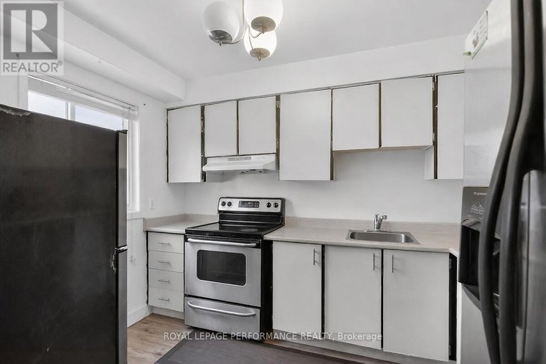 29395865/9-3064-olympic-way/blossom-parkleitrim/ottawa/ontario/K1T1Y6_7