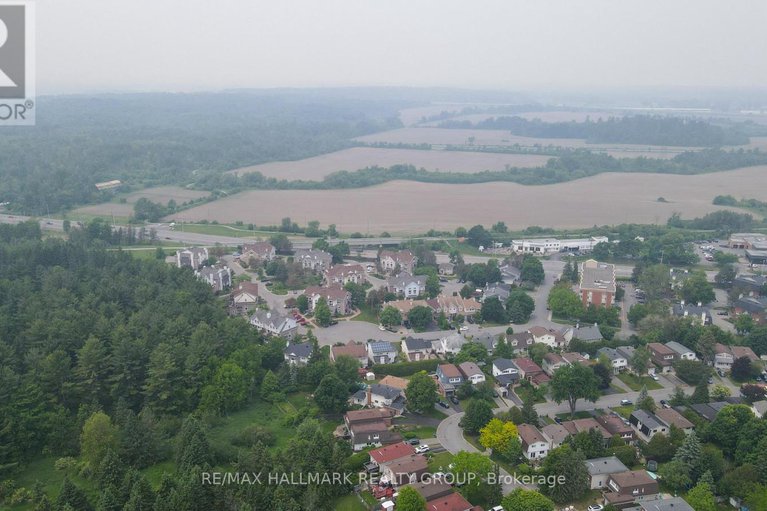 28435230/8-3-stonebank-crescent/westcliffe-estates/ottawa/ontario/K2H9M2_31