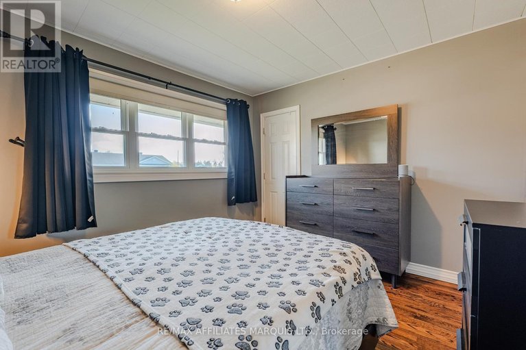 29588946/7-farran-drive/ingleside/south-stormont/ontario/K0C1M0_24