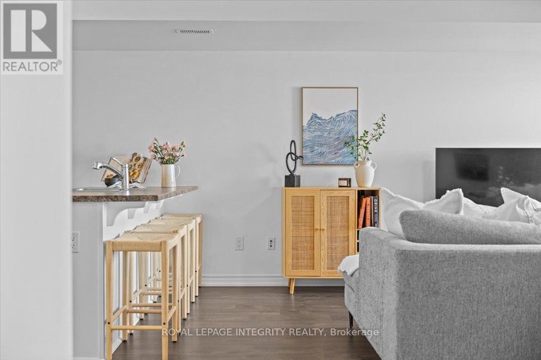 29615081/78-lyrid-private/half-moon-bay/ottawa/ontario/K2J6N3_20