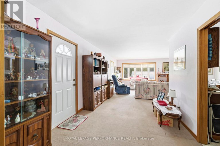 29397472/20276-maple-road/south-glengarry-charlottenburgh-twp/south-glengarry/ontario/K0C2J0_5