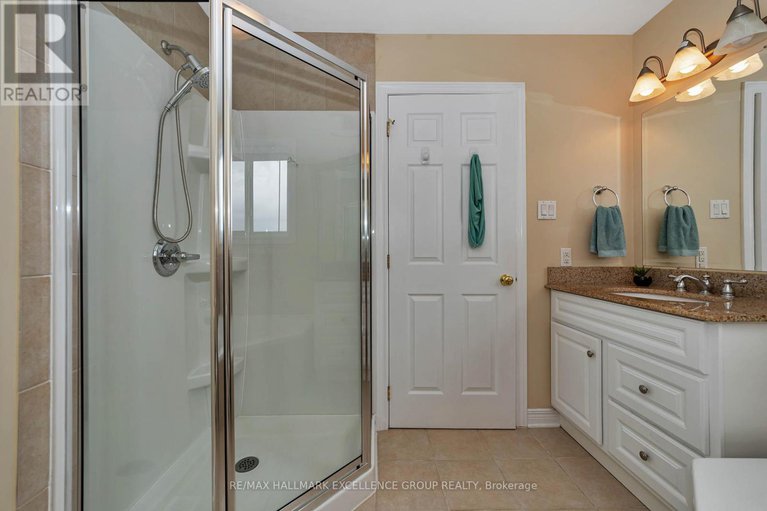 28651707/1006-docteur-corbeil-boulevard/town-of-rockland/clarence-rockland/ontario/K4K0E9_20