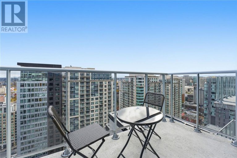 29413485/180-george-street-unit-ph206/ottawa/ontario/K1N0G8_23