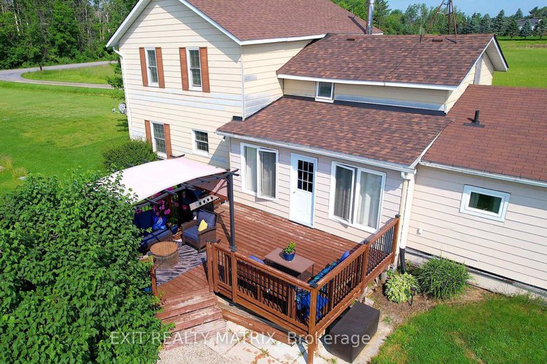 28874939/1467-wade-road/russell-twp/russell/ontario/K4R1E5_30