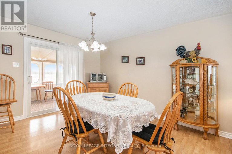 28987500/699-ferguson-falls-road/lanark-highlands-lanark-twp/lanark-highlands/ontario/K7C0C5_12