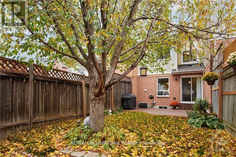 29075967/133-woodpark-way/longfields/ottawa/ontario/K2J4C7_30