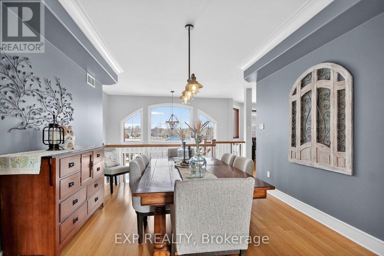 29536082/6715-suncrest-drive/greely/ottawa/ontario/K4P0B3_15