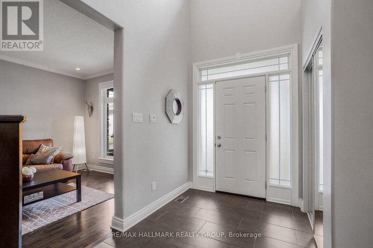 28788006/422-mercury-street/town-of-rockland/clarence-rockland/ontario/K4K0G8_4