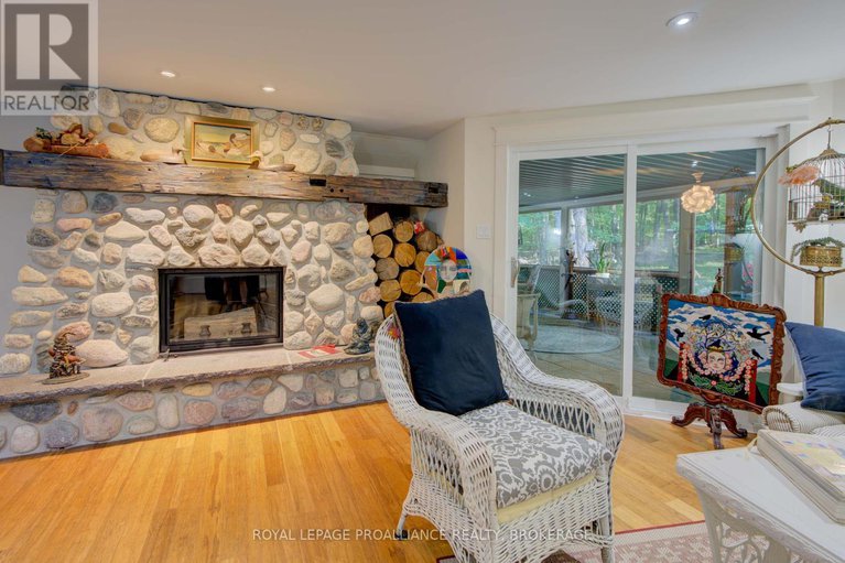 28642249/141-maplebush-trail/drummondnorth-elmsley-north-elmsley-twp/drummondnorth-elmsley/ontario/K7H3C7_28