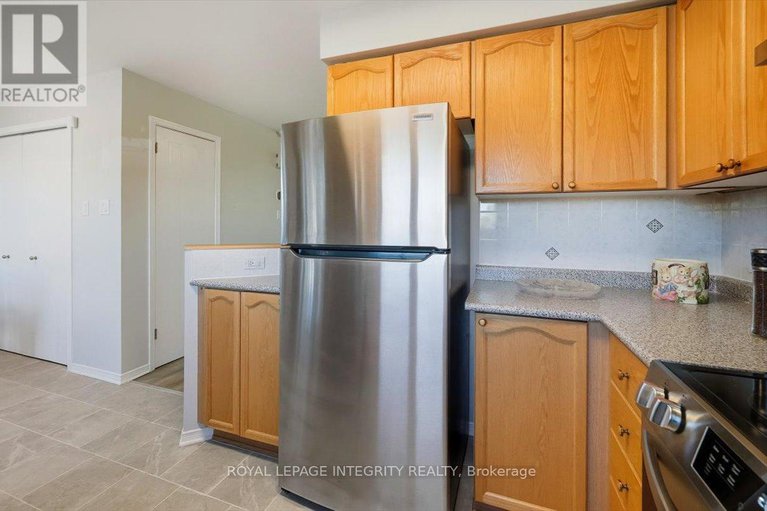 29001153/4471-harper-avenue/carson-grove/ottawa/ontario/K1J1C9_12