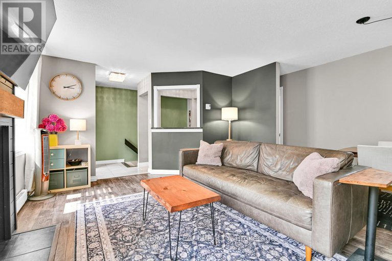28423856/1-5-timberview-way/westcliffe-estates/ottawa/ontario/K2H9M6_10