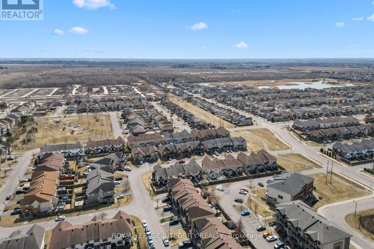 29597010/356-ravenswood-way/avalon-east/ottawa/ontario/K4A0R8_41