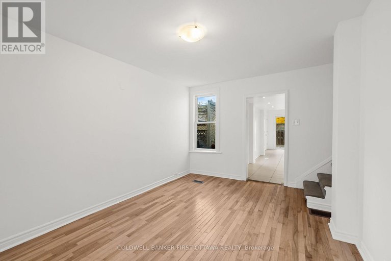 29079893/47-melrose-avenue/hintonburg/ottawa/ontario/K1Y1T8_11