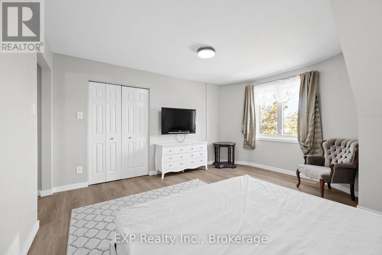 28894160/21-durbin-court/katimavik/ottawa/ontario/K2L3T7_31